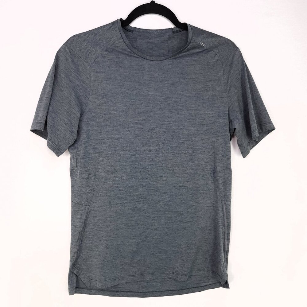 Lululemon T-Shirt Size 6 Women’s Short Sleeve Gray Athletic Casual Tee
